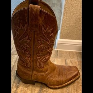 Ariat Brown Men’s Cowboy Boots